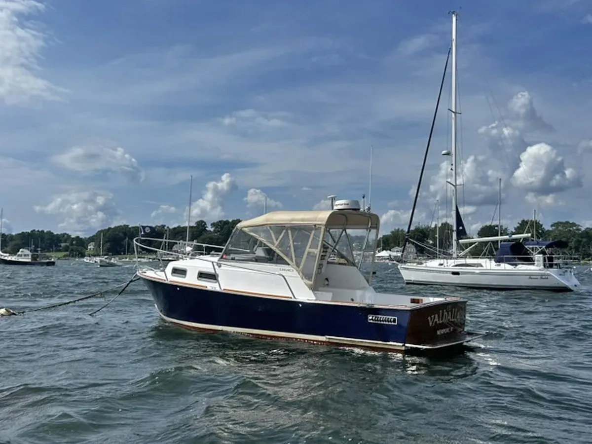 Buy a VALHALLA 28 at Shestakov Yacht Sales