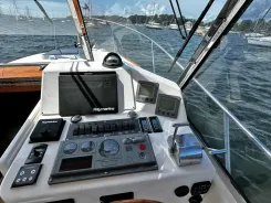 best yacht sales deals VALHALLA 28