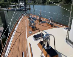 Buy a BRISE DE MER 53 at Shestakov Yacht Sales