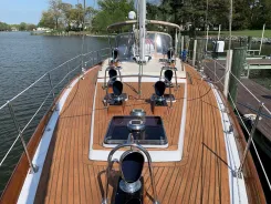 Buy a yacht BRISE DE MER 1987