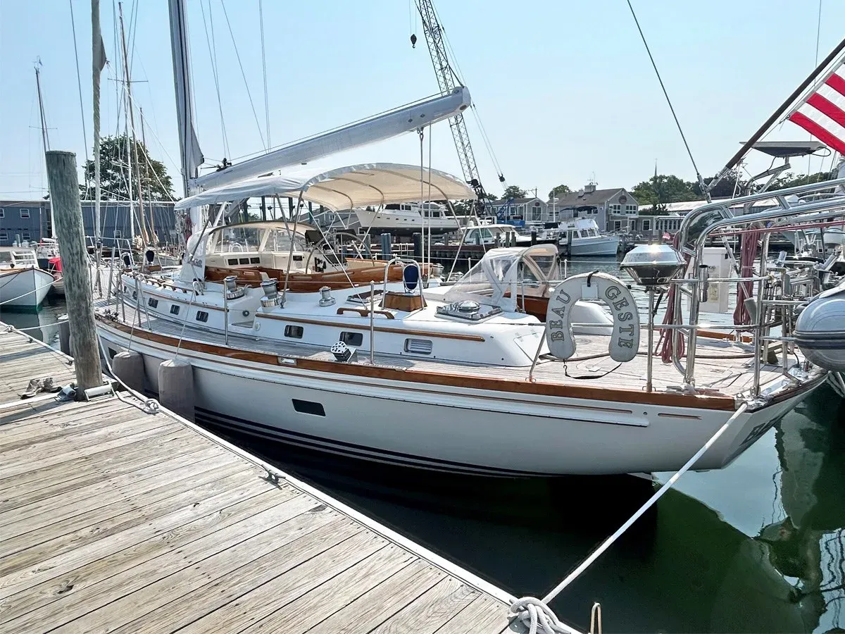 Buy a yacht BEAU GESTE - LITTLE HARBOR