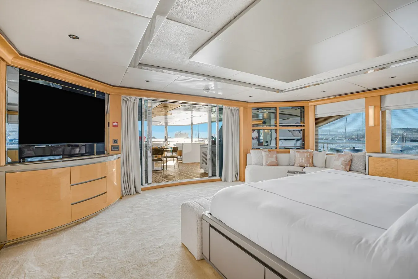 Купить яхту ATLANTIS 2017 в Shestakov Yacht Sales