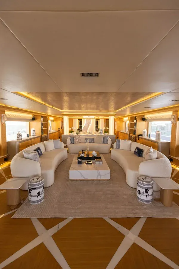 Atlantis yacht sale