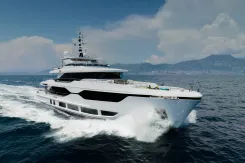 Majeesty 120 - Majesty Yachts