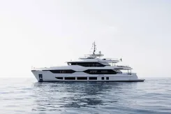 the best price on Majeesty 120