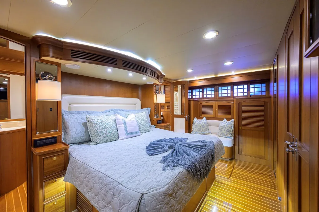 ARTFUL DODGER - Marlow yacht sale