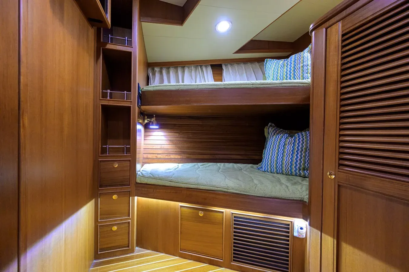 best yacht sales deals ARTFUL DODGER 2014