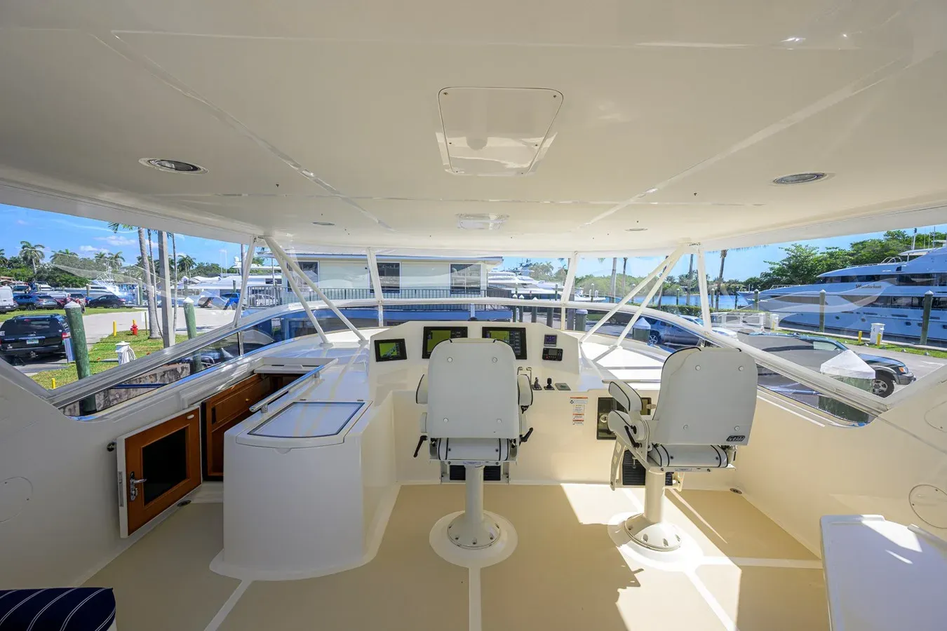 best yacht sales deals ARTFUL DODGER - Marlow