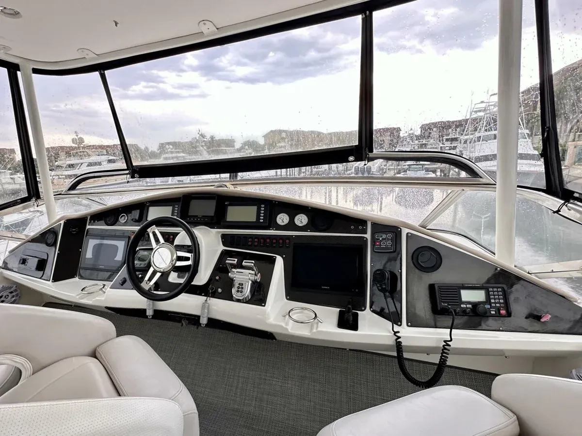 Купить яхту New Arrival - Marquis в Shestakov Yacht Sales