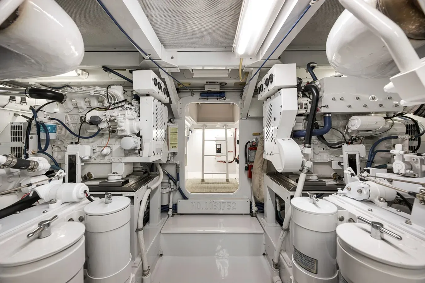 the best price on COEMOTION - MERRITT BOAT WORKS
