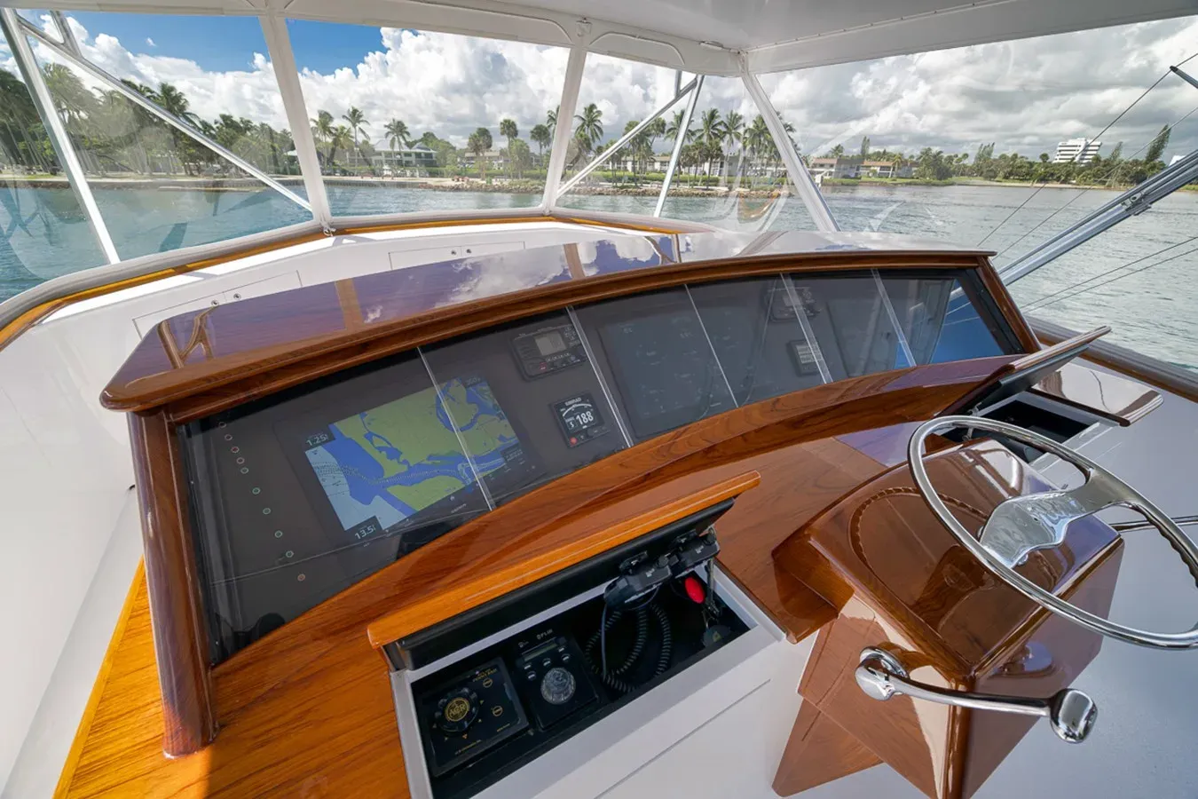 COEMOTION 1995 yacht sale