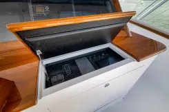 Buy a yacht COEMOTION