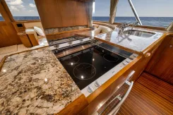 best yacht sales deals COEMOTION - MERRITT BOAT WORKS