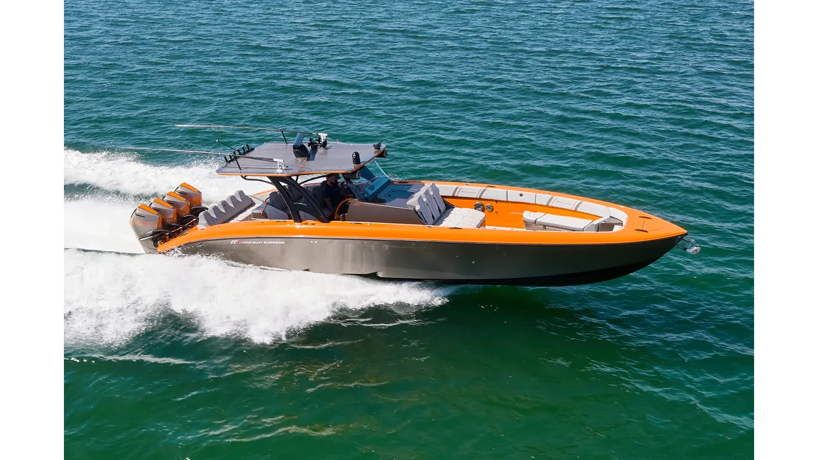 Buy a VA VA VROOM - Midnight Express Powerboats at Shestakov Yacht Sales