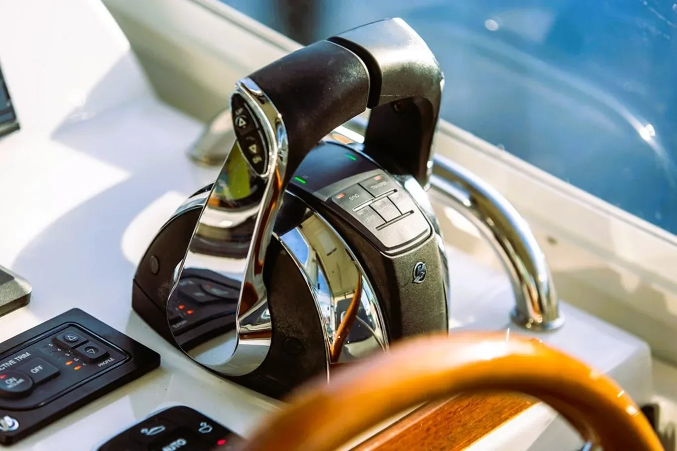 Buy a yacht GOOMBAY 43z