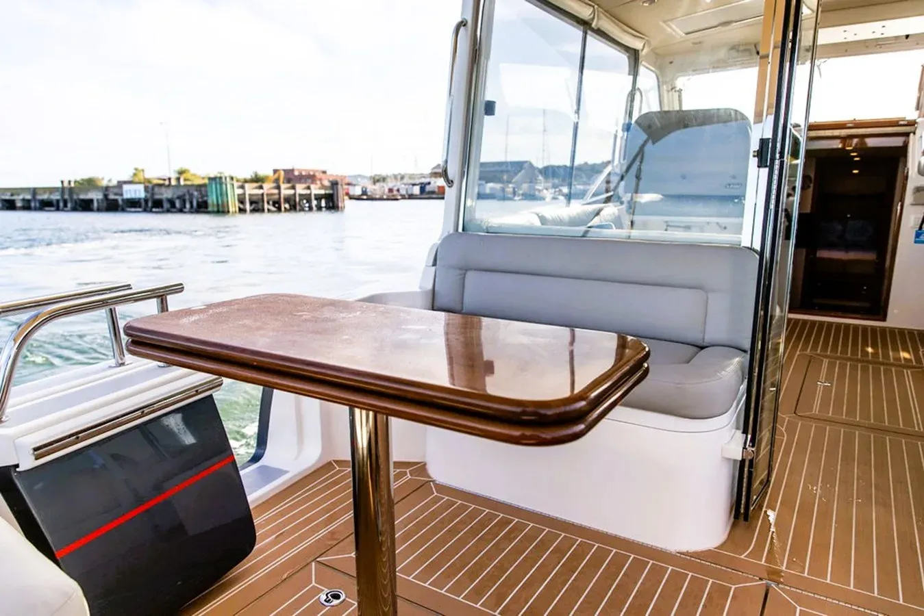 Buy a yacht GOOMBAY - MJM YACHTS