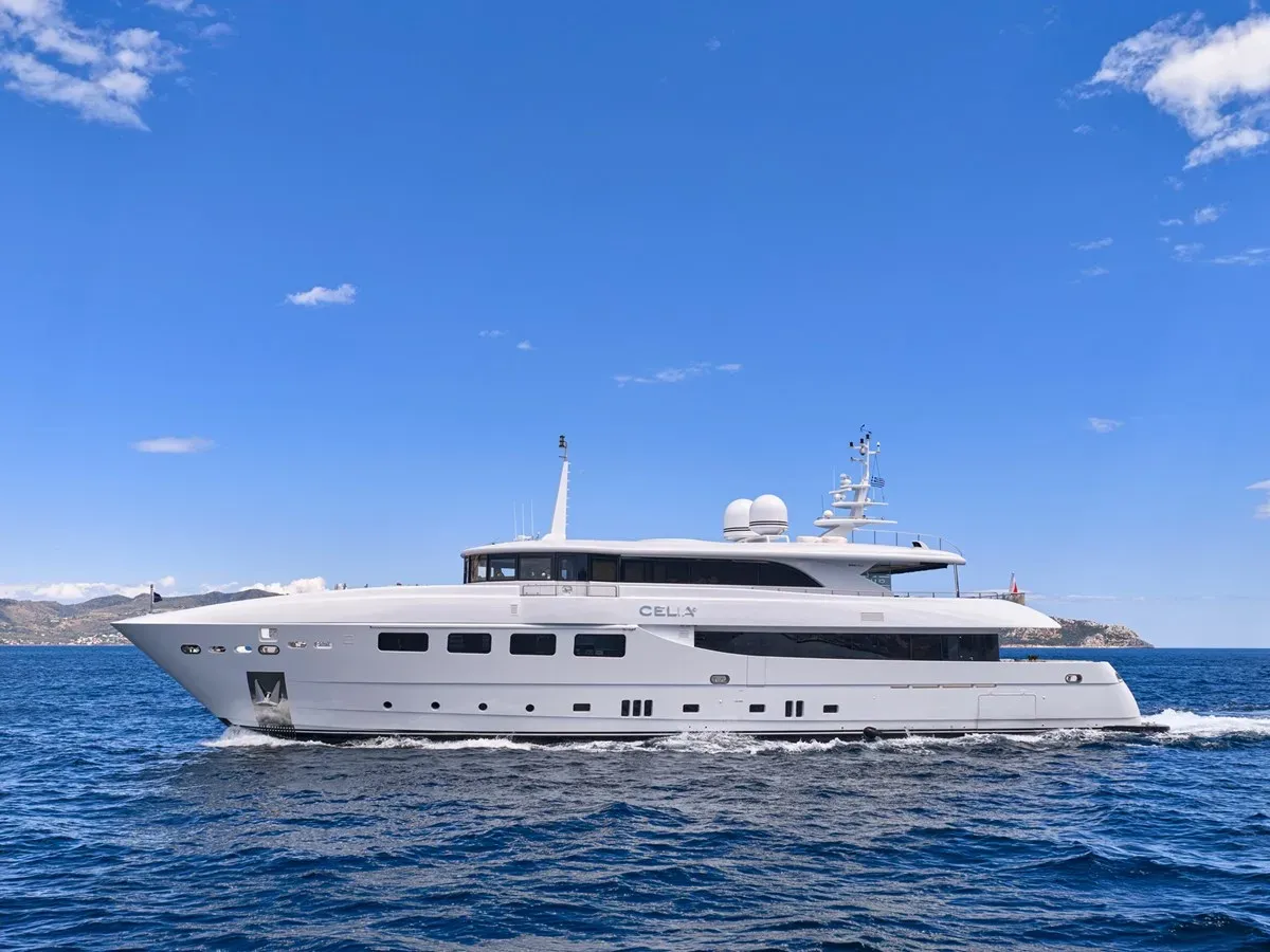 CELIA P 129