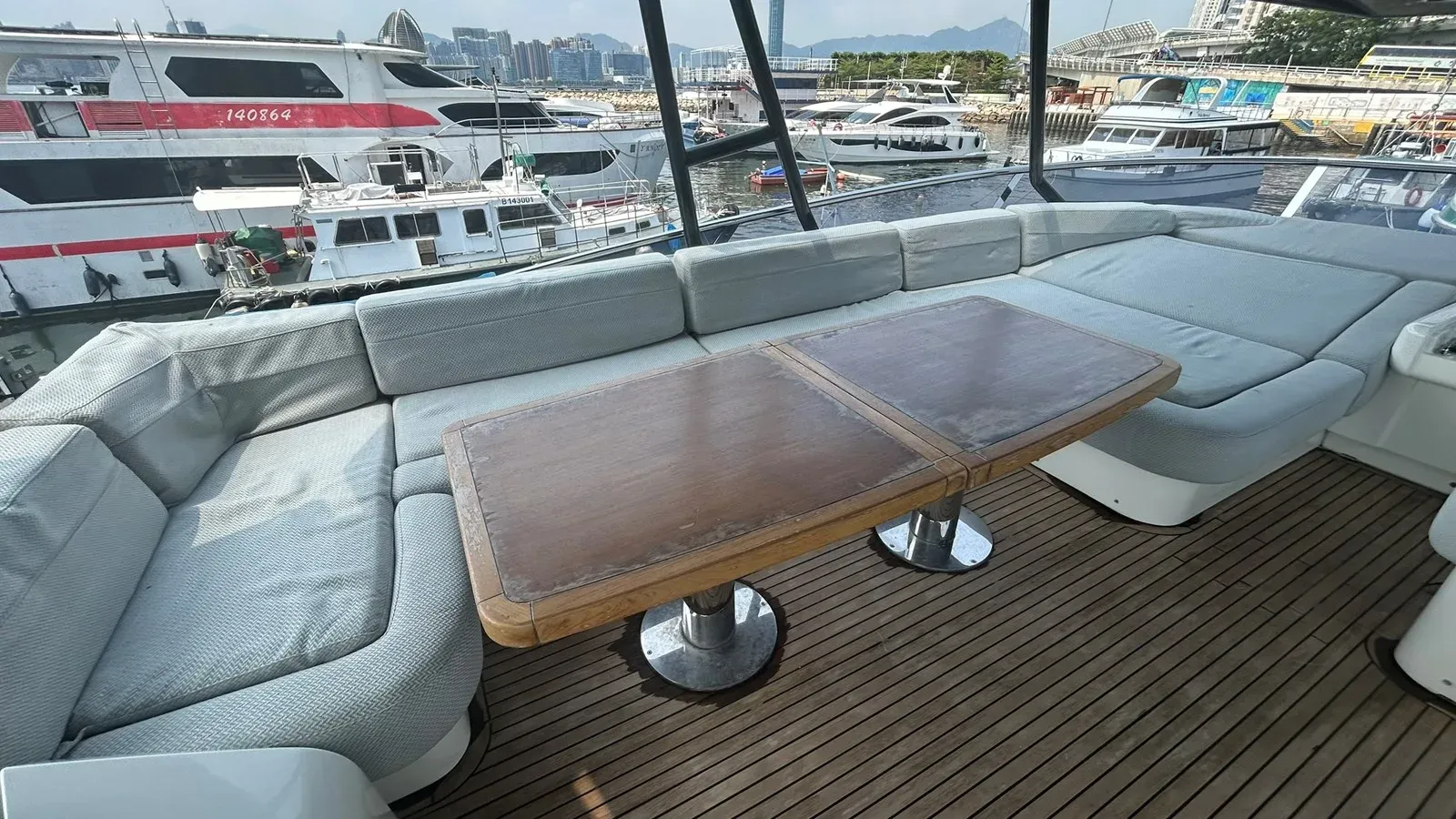 the best price on Montecarlo MCY 76 2012
