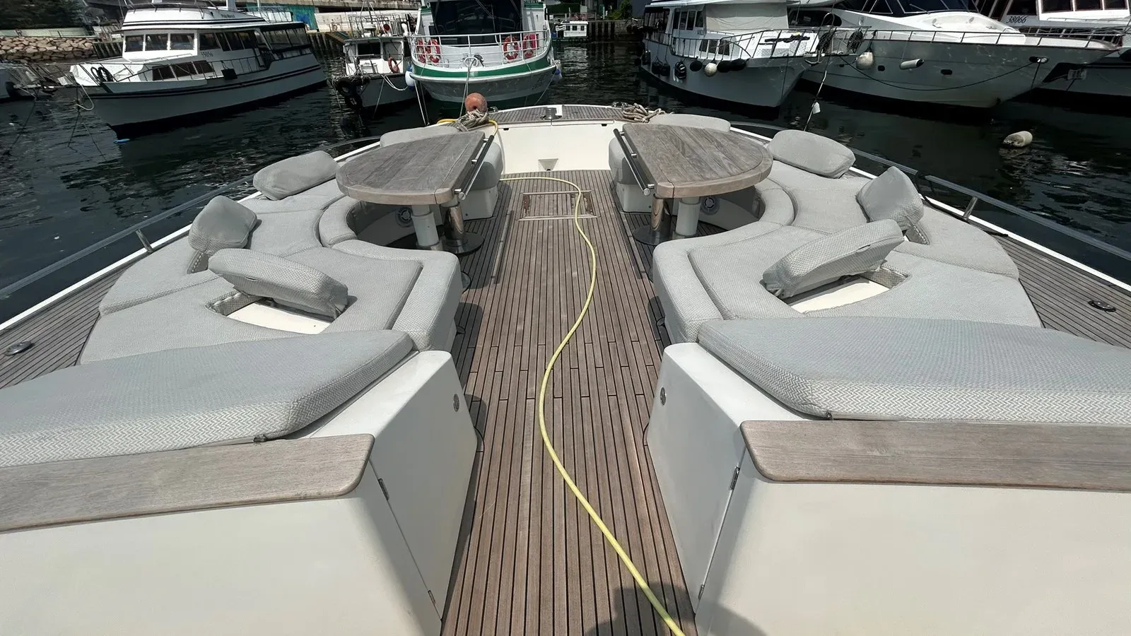 Buy a Montecarlo MCY 76 - Monte Carlo Yachts at Shestakov Yacht Sales