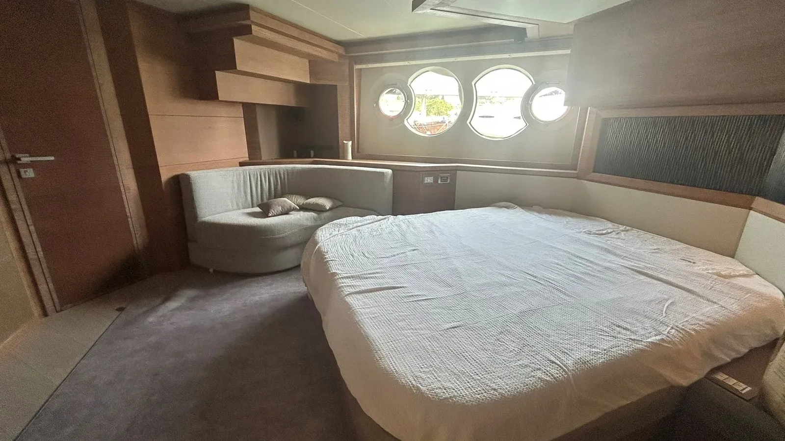 the best price on Montecarlo MCY 76 77
