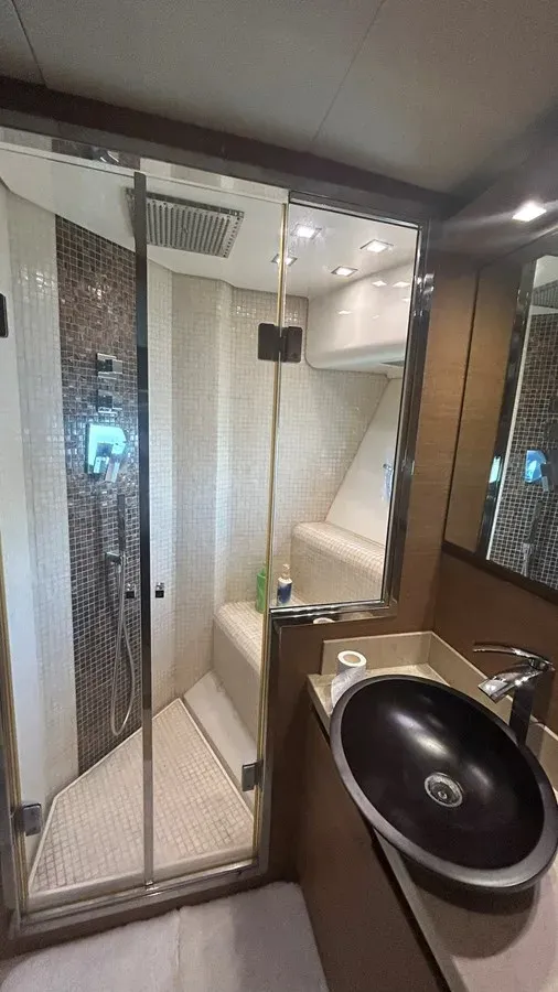 the best price on Montecarlo MCY 76 MCY 76