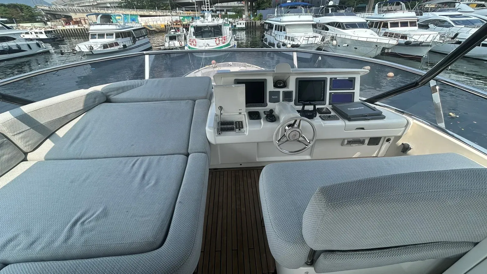 Montecarlo MCY 76 - Monte Carlo Yachts