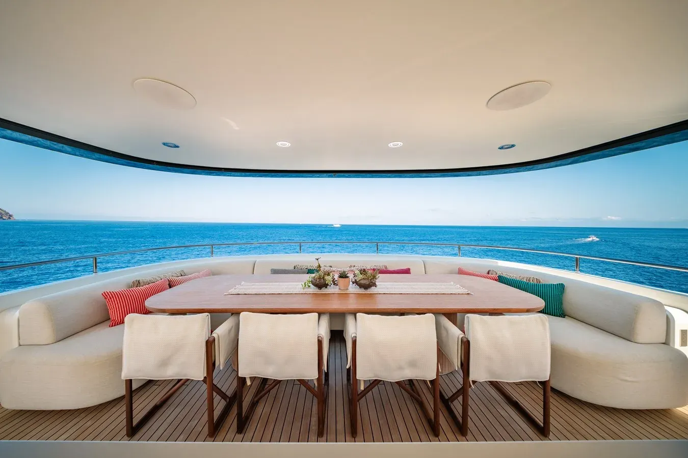 best yacht sales deals Cocoon - Moonen