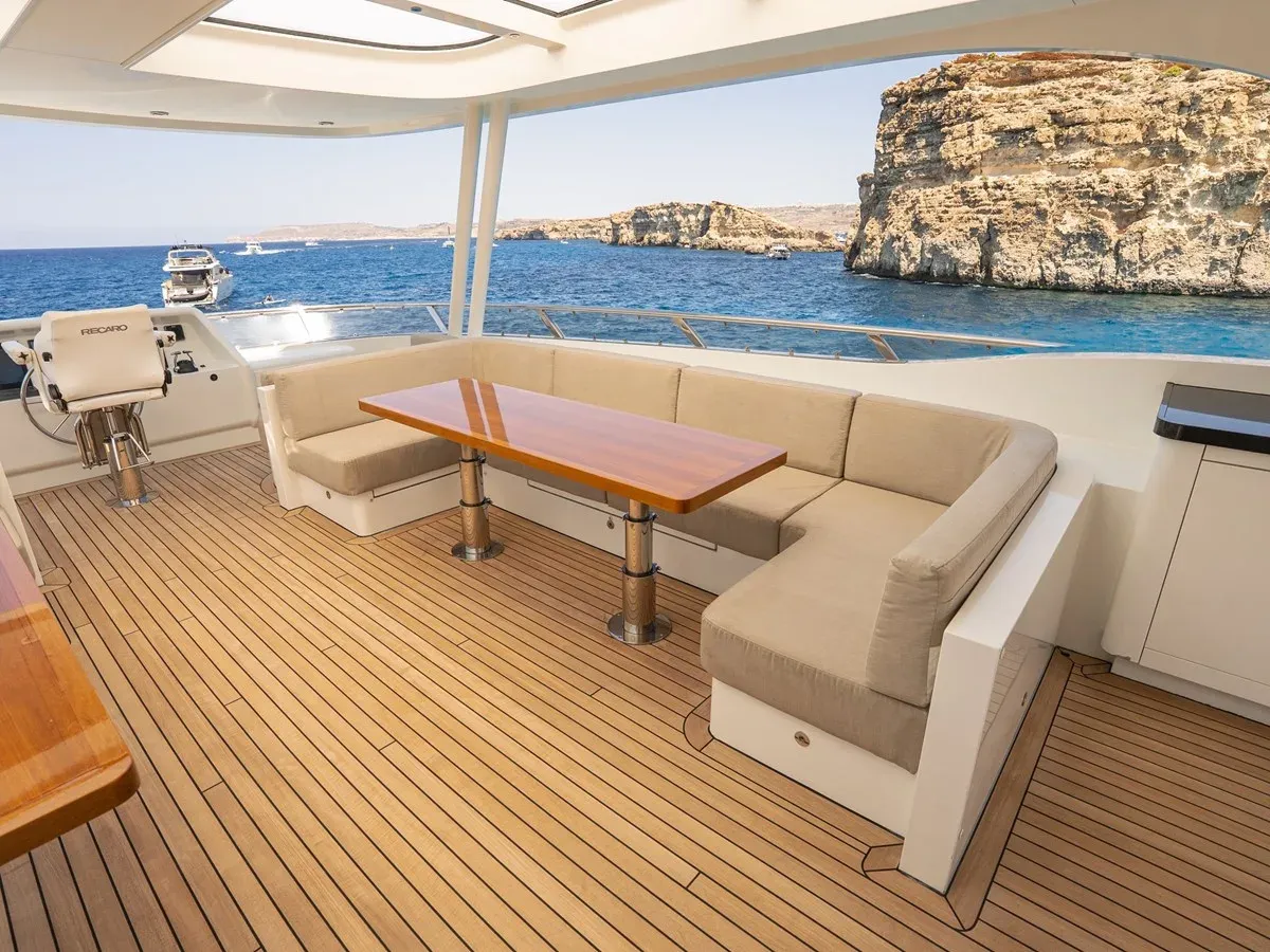 Buy a FIREFLY - MULDER SHIPYARD at Shestakov Yacht Sales