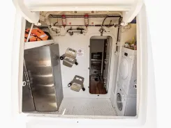 Buy a yacht FIREFLY 94 Voyager
