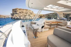 FIREFLY 94 yacht sale