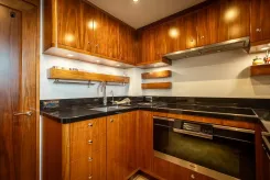 Buy a yacht FIREFLY 94 Voyager