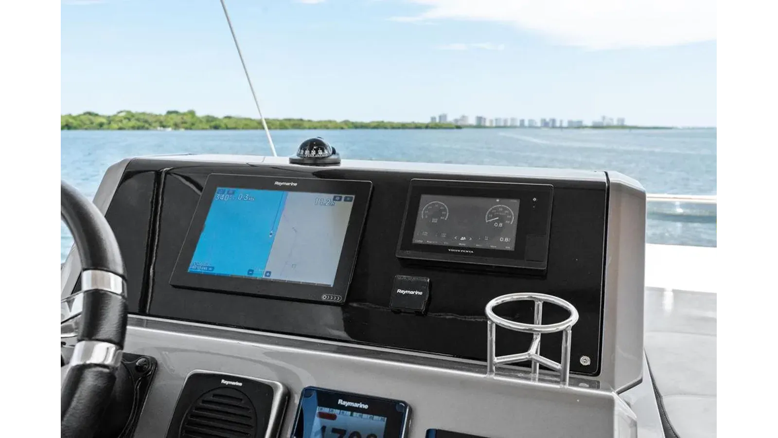the best price on Sea Whisperer 2019