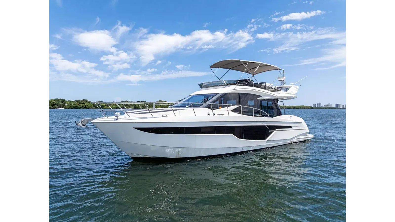 the best price on Sea Whisperer
