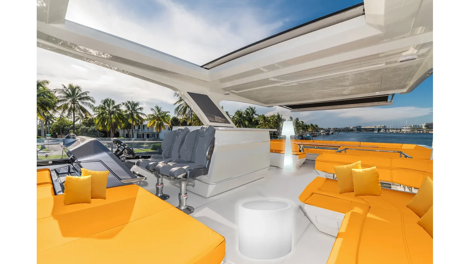 best yacht sales deals SERENITY 680 Fly