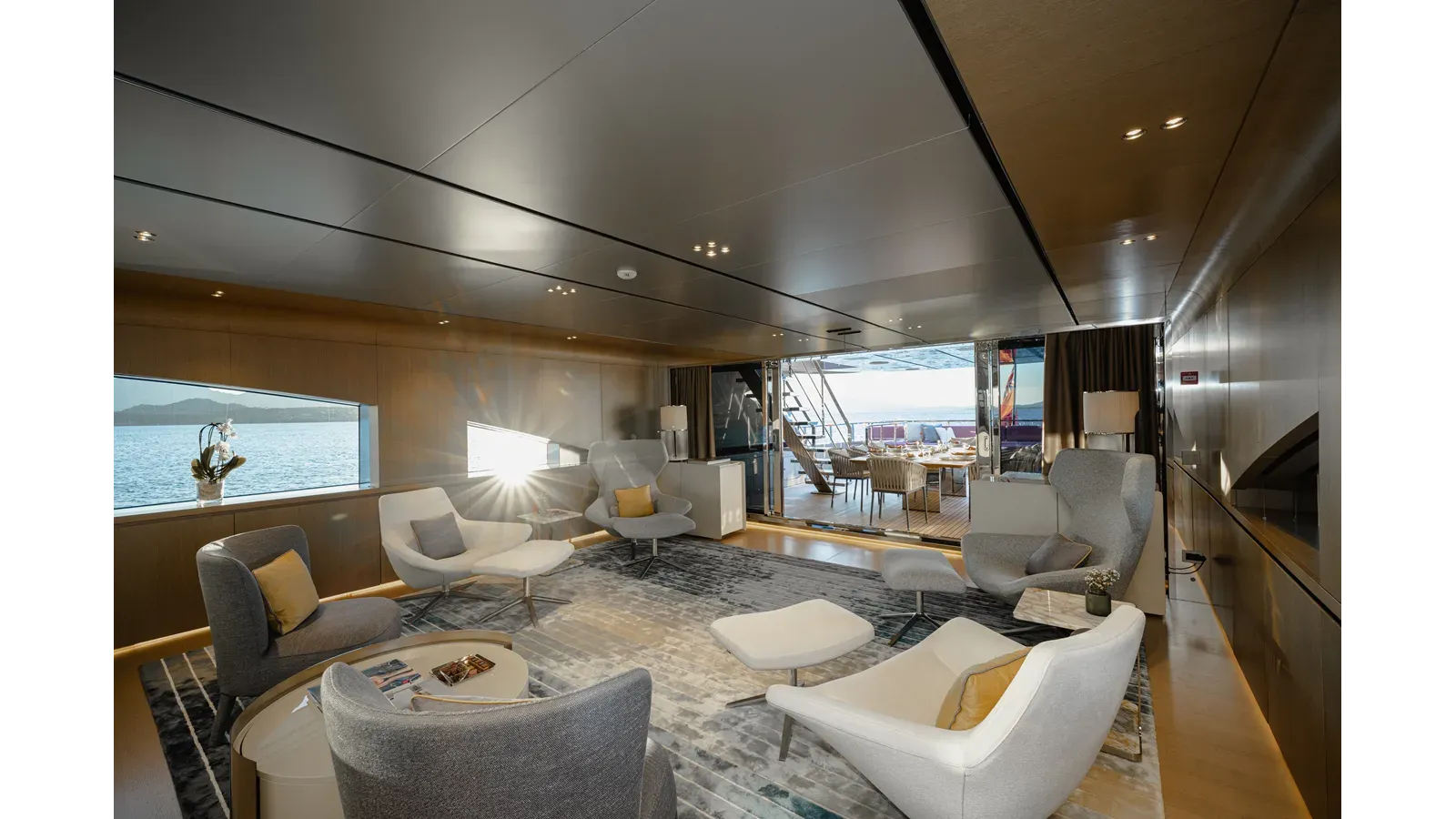 Buy a yacht FLYING DAGGER III