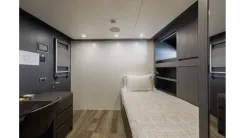 best yacht sales deals FLYING DAGGER III 2018