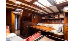 Buy a yacht JULIETTE Design n° 505