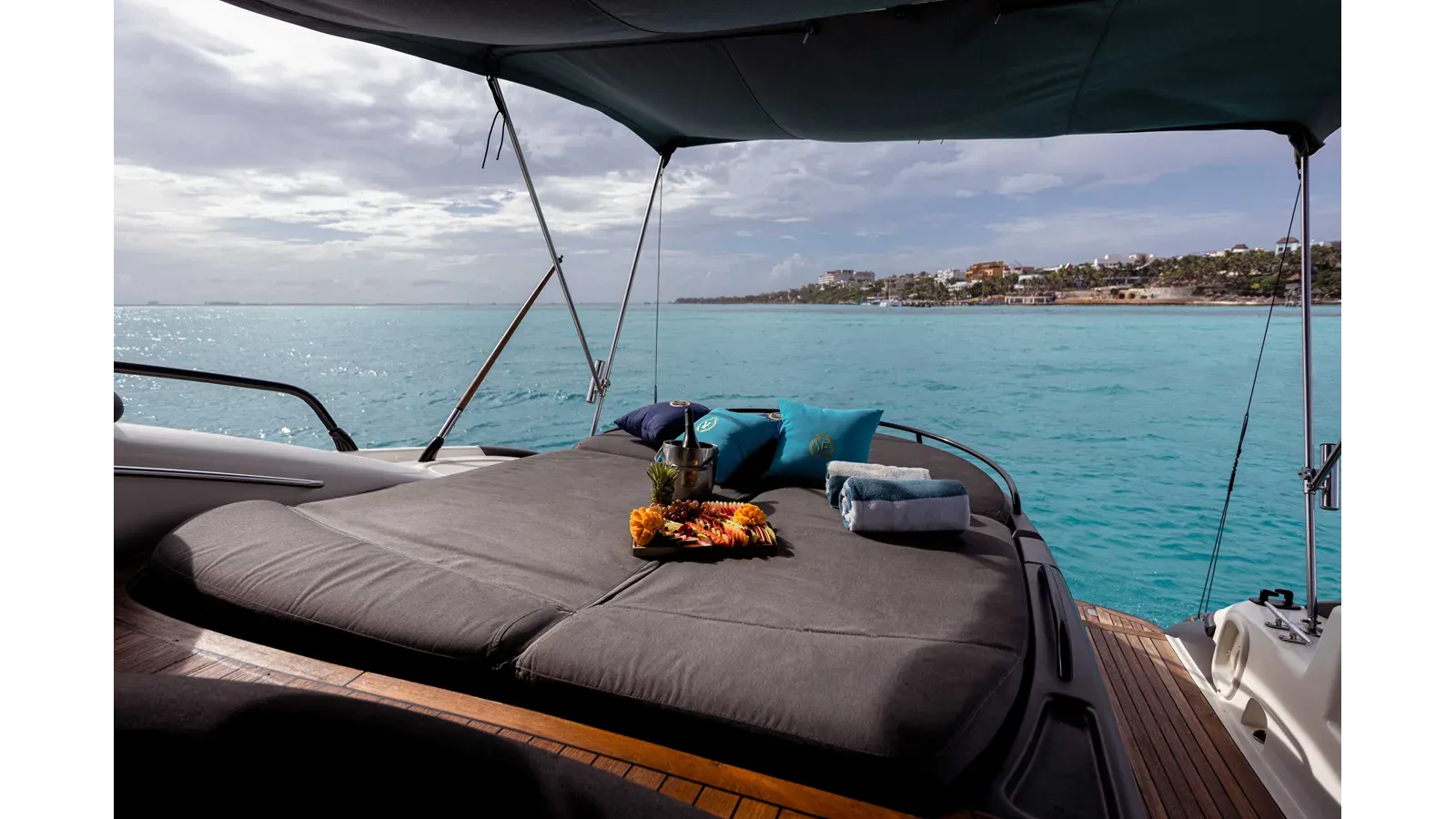 Купить AZURE Mediterranée 50