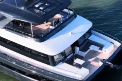 the best price on EVITA 62