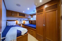 Buy a SEA BOLD - NEW ENGLAND BOATWORKS at Shestakov Yacht Sales
