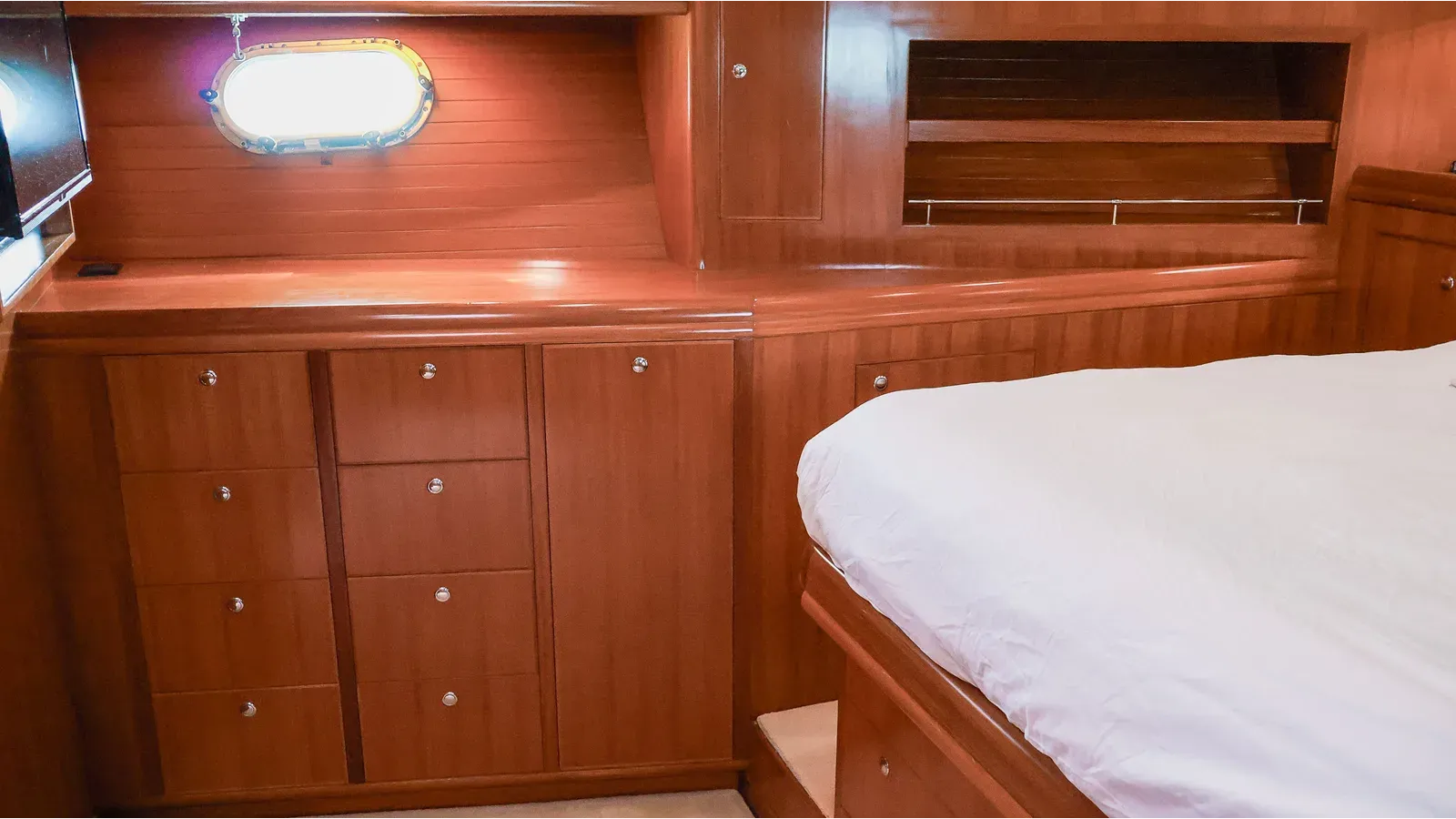 Buy a yacht Spirit of Ulysses 2007