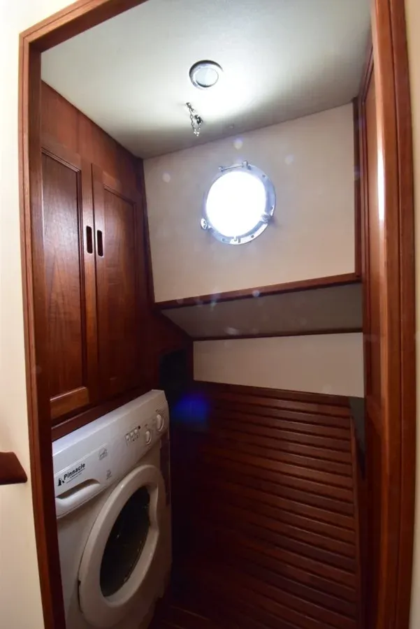 Saga 2007 yacht sale