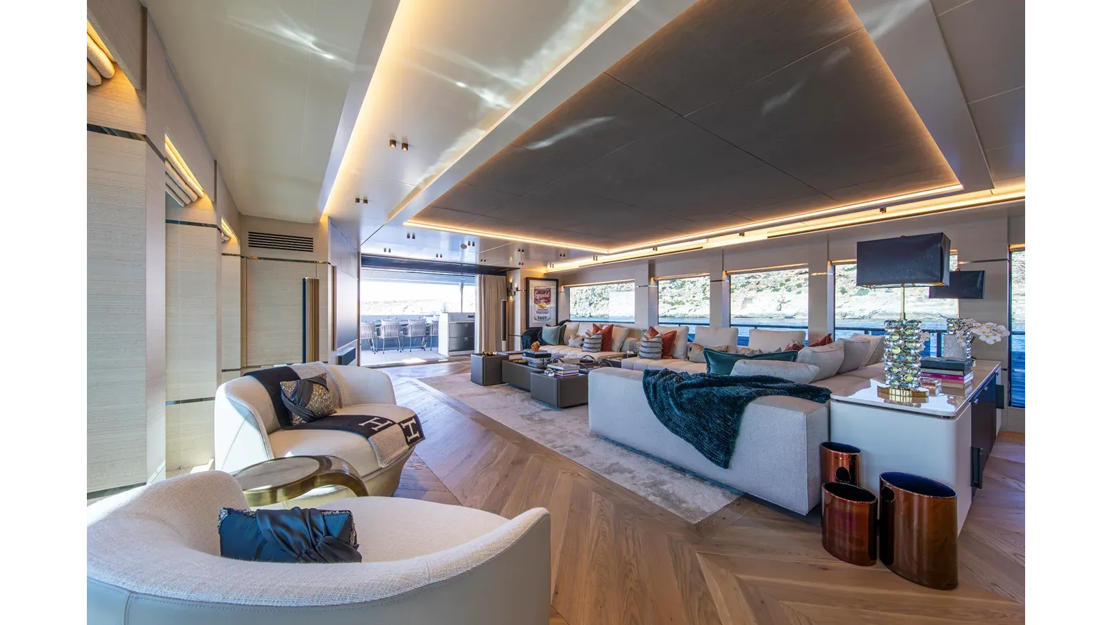 Buy a yacht OSCAR