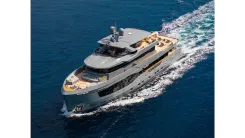 Buy a OSCAR 37XP at Shestakov Yacht Sales