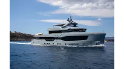 Buy a OSCAR 121 at Shestakov Yacht Sales