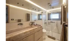 Buy a yacht OSCAR 2023