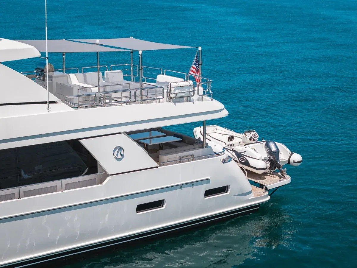 Buy a yacht Wiggle Room 100 MY