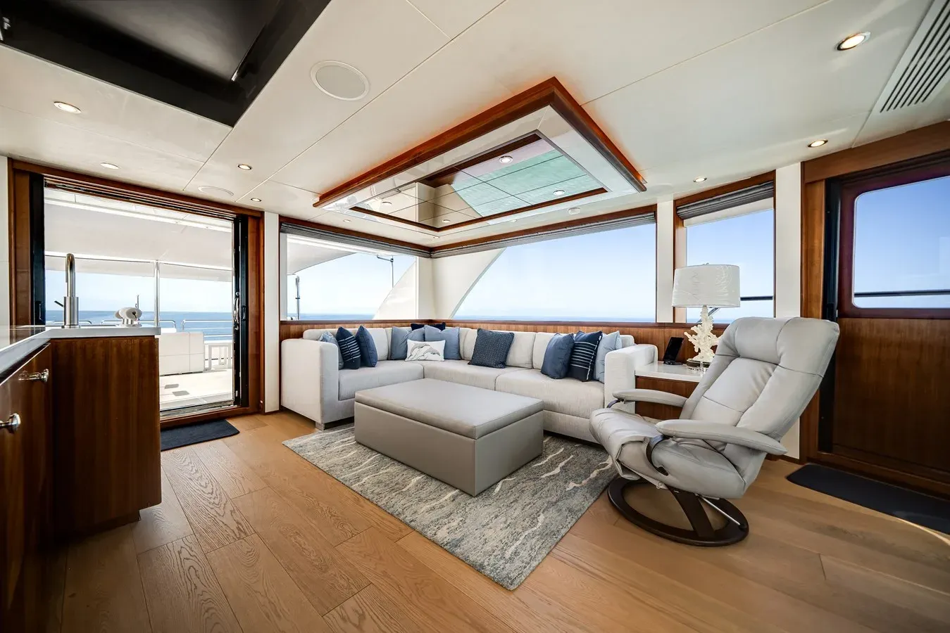 Buy a Wiggle Room at Shestakov Yacht Sales