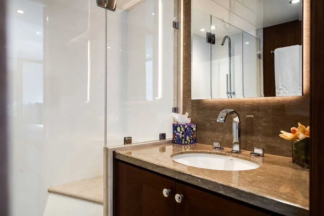 the best price on Wiggle Room