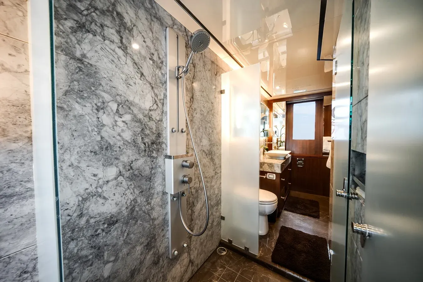 Buy a Wiggle Room 100 MY at Shestakov Yacht Sales